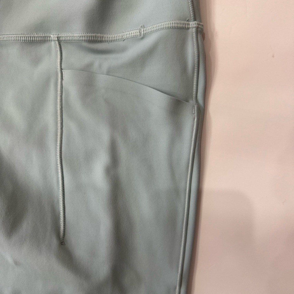 Athleta S SALUTATION STASH HIGH RISE MESH 7/8 TIGHT Small Dawn Blue Exc. Cond. - Picture 7 of 10